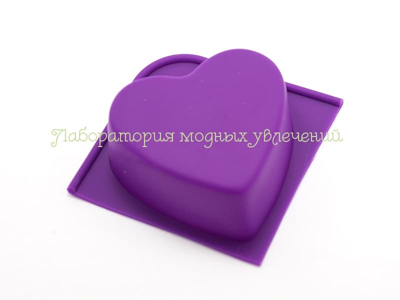 Форма силиконовая Сердце простое 70х66х32 мм