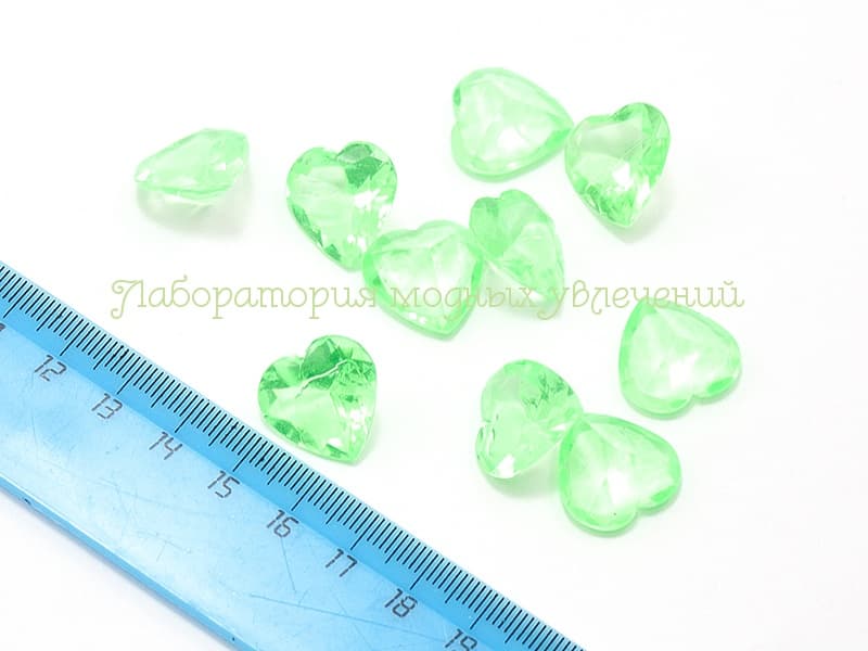 Кристалл Сердце зеленое