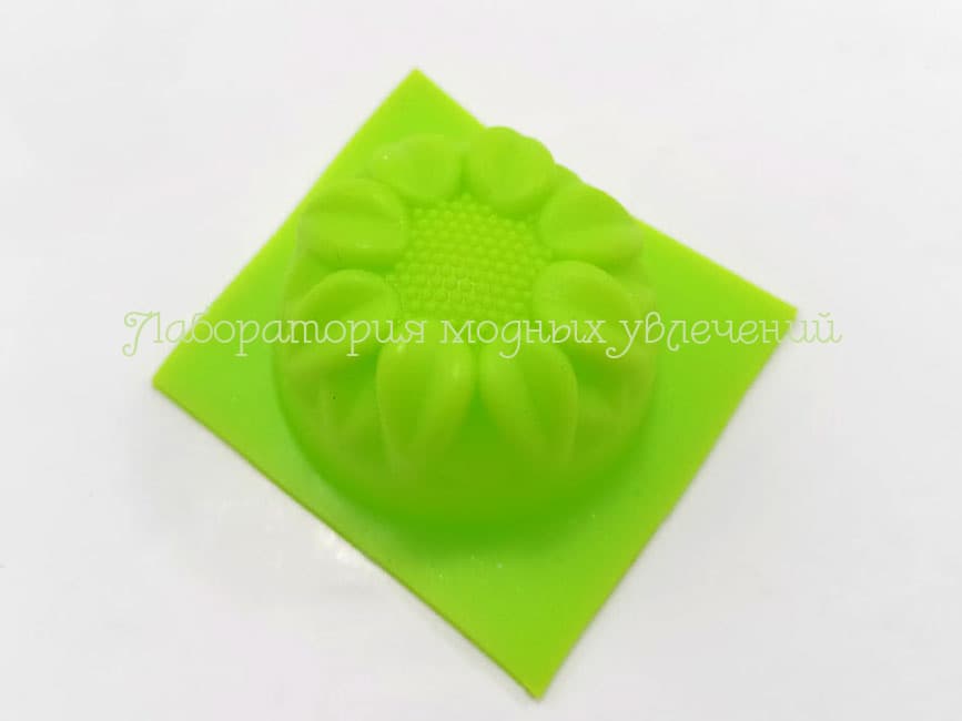 Форма силиконовая Подсолнух малый 39х25мм