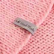 Кожаная бирка Hand Made с кнопкой 8х1,5 см, светло-серая